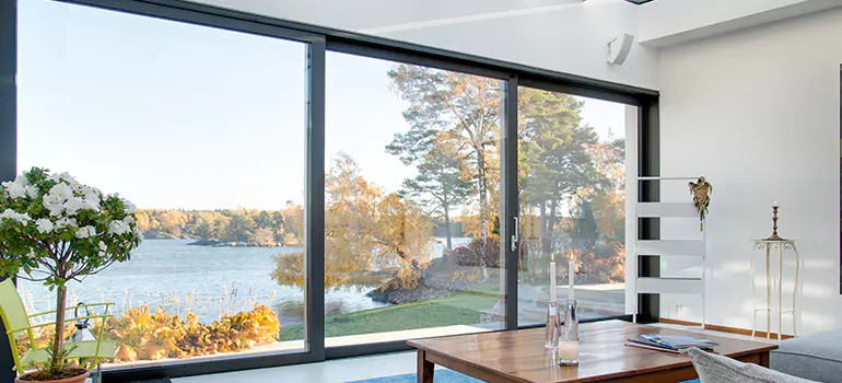 Custom Residential Window Tinting in Kendale Lakes, FL